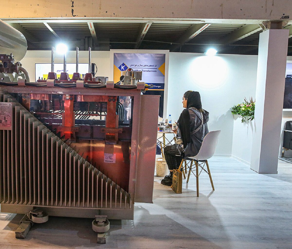 تأمین برق پایدار با تجهیزات ساخت شرکتهای دانشبنیان