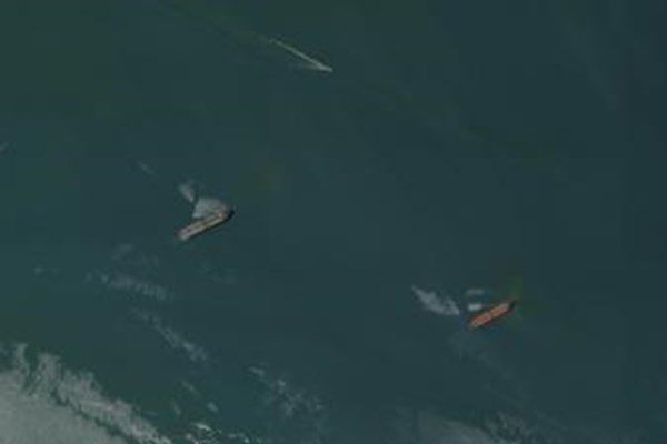 توقیف نفتکش متخلف