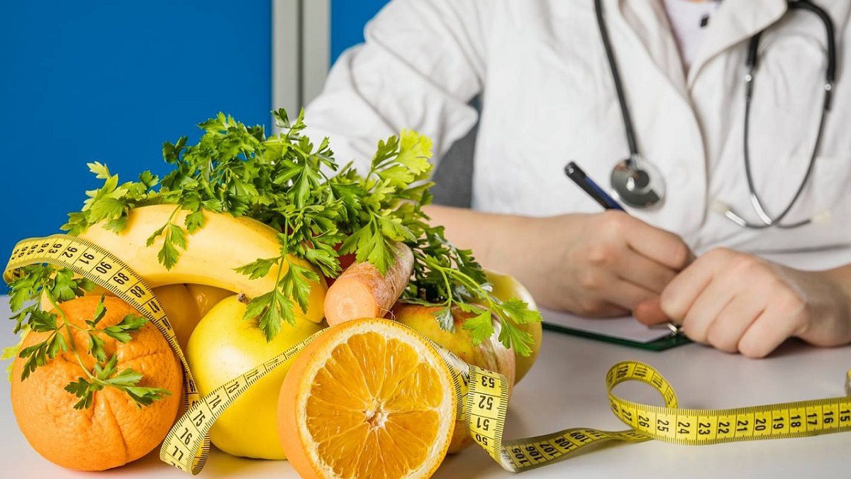 چه میوههایی برای استخوانهای بدن مفید هستند؟