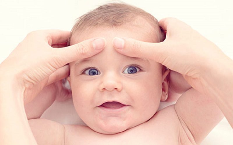 فواید ماساژ نوزاد