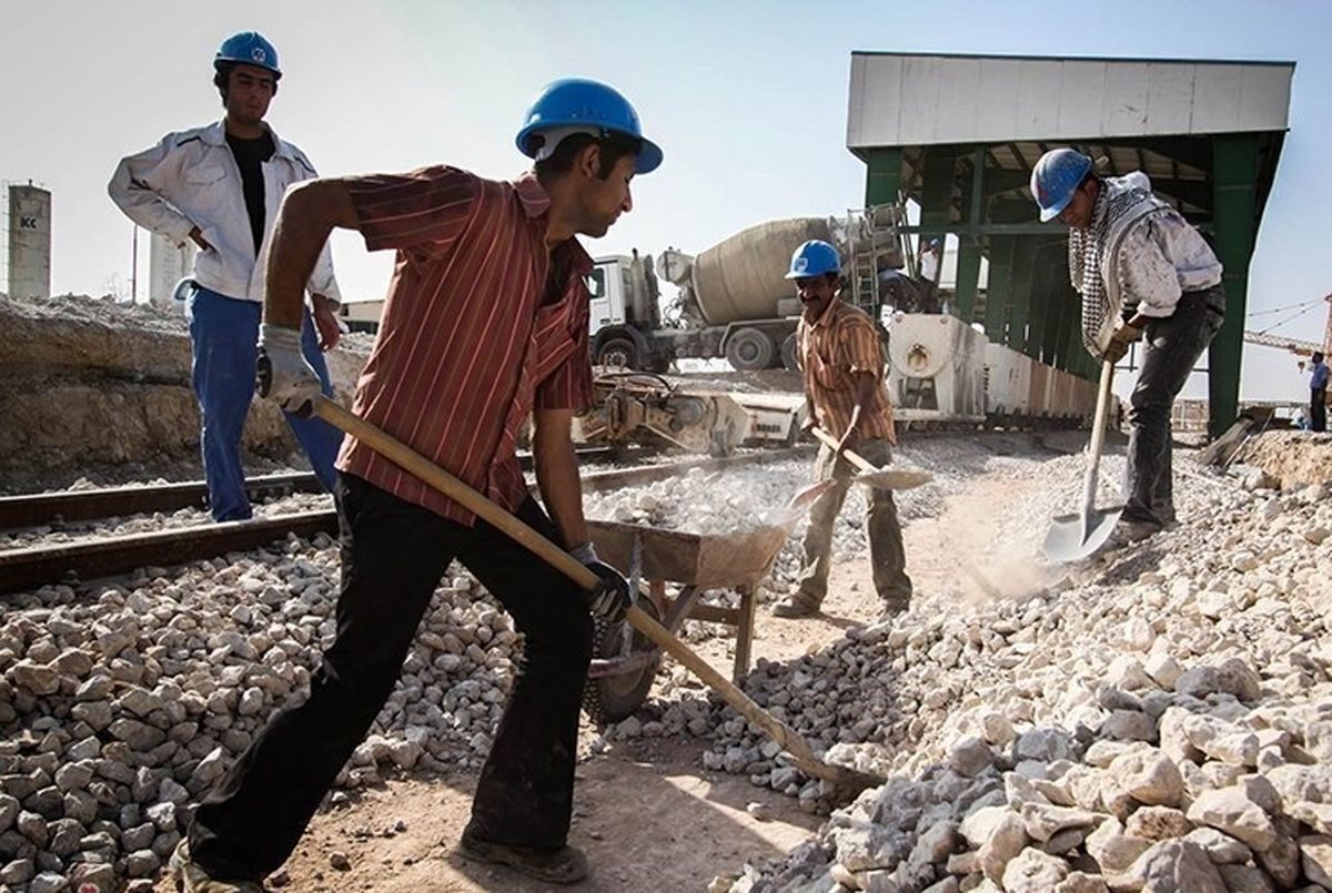 مقایسه حقوق کارگران و کارمندان