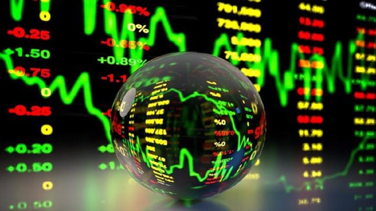 ایستایی درآمد صنایع بورسی