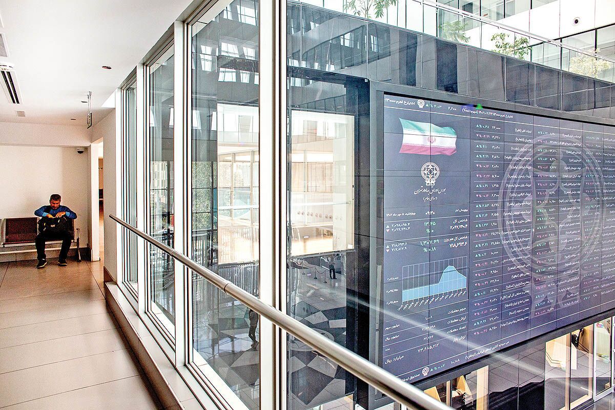 درآمد یک ساله بورس تهران