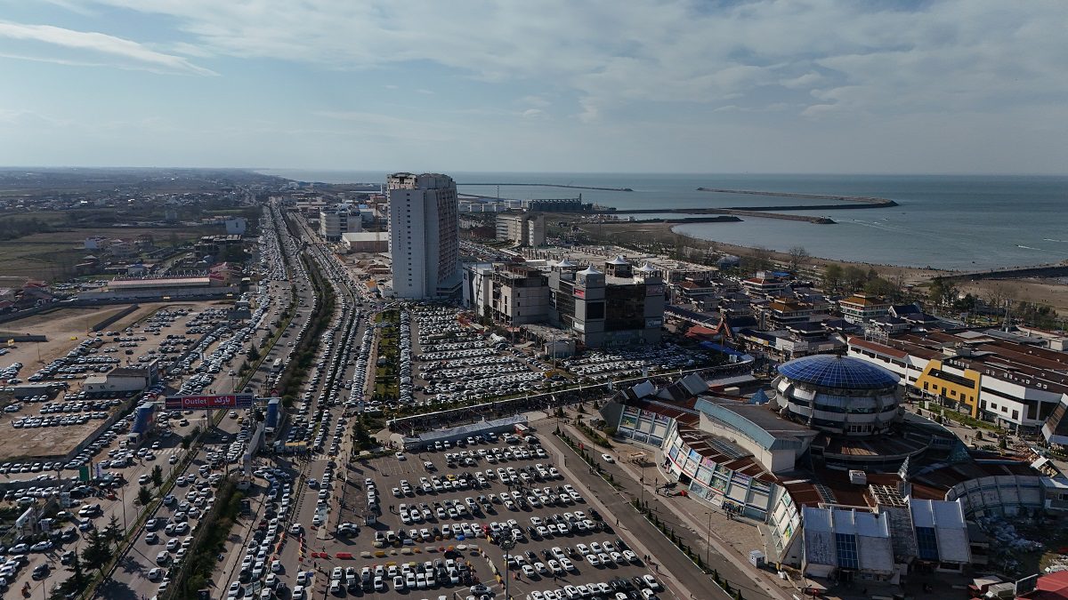 پایش سه ماهه عملکرد مناطق آزاد