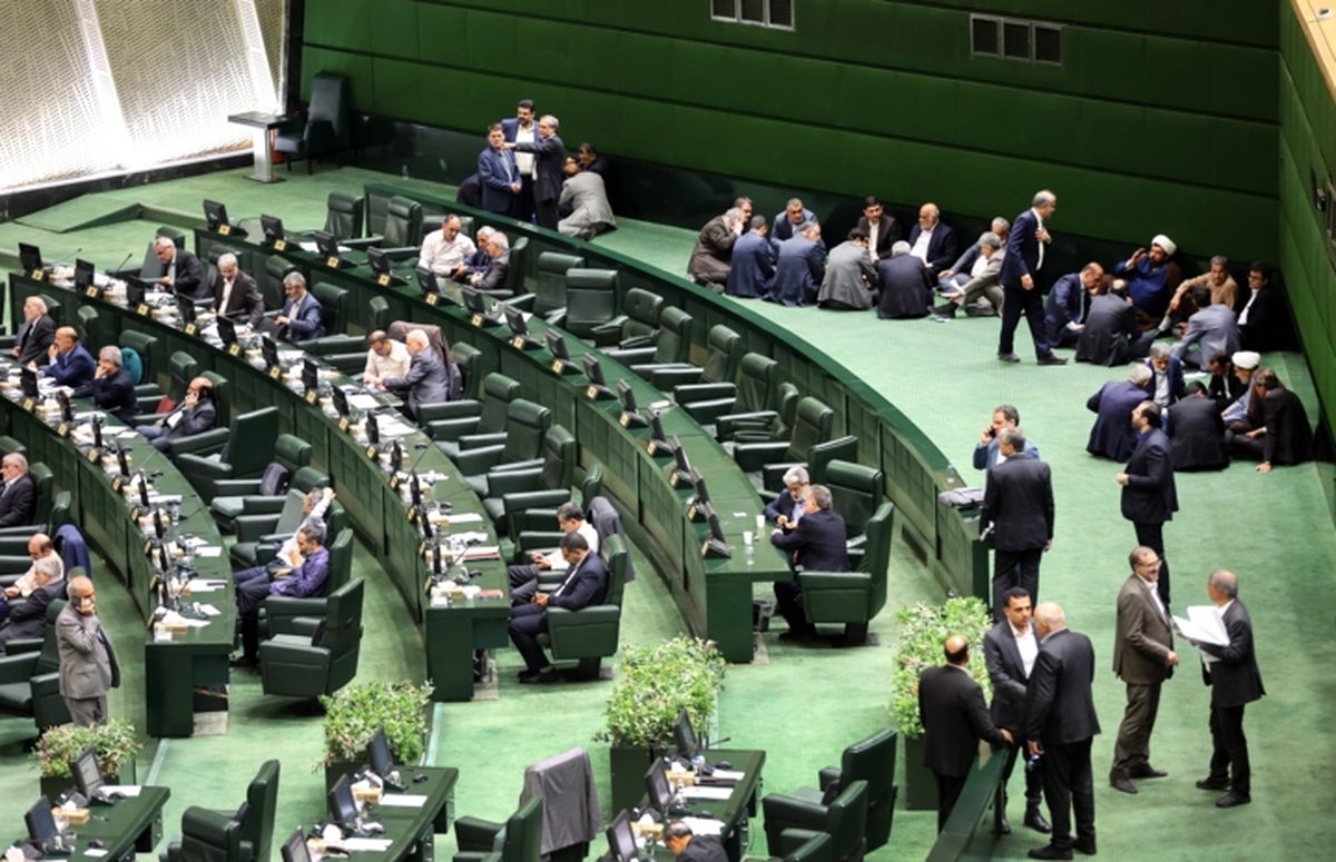 لایحه تغییر ساعت رسمی