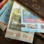 فروش ارز مسافرتی آغاز شد