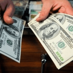 پیش‌بینی قیمت دلار فردا ۹ آذر ‍۱۴۰۴