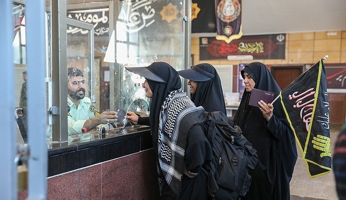 عوارض خروج از کشور زائران