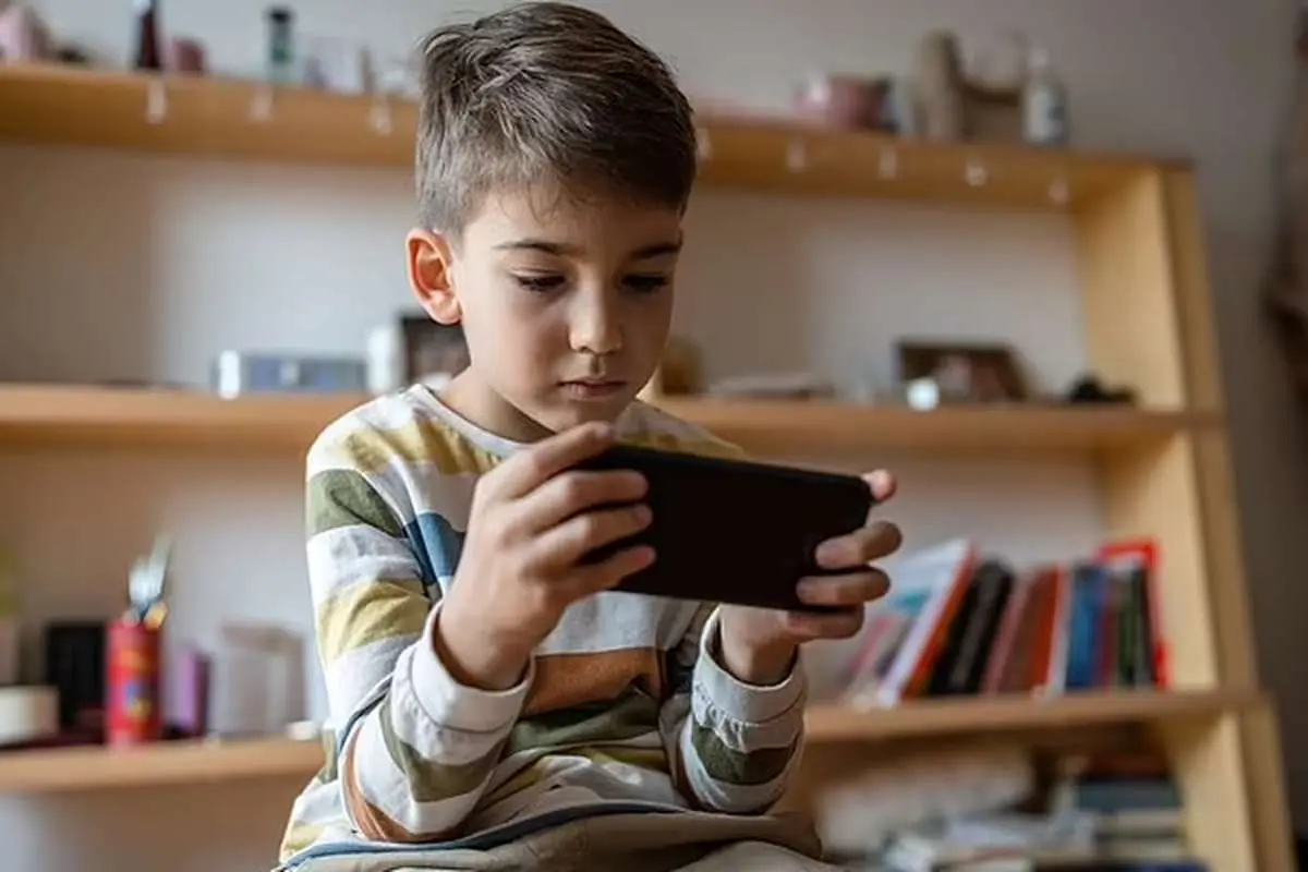 اولین گوشی ویژه کودکان