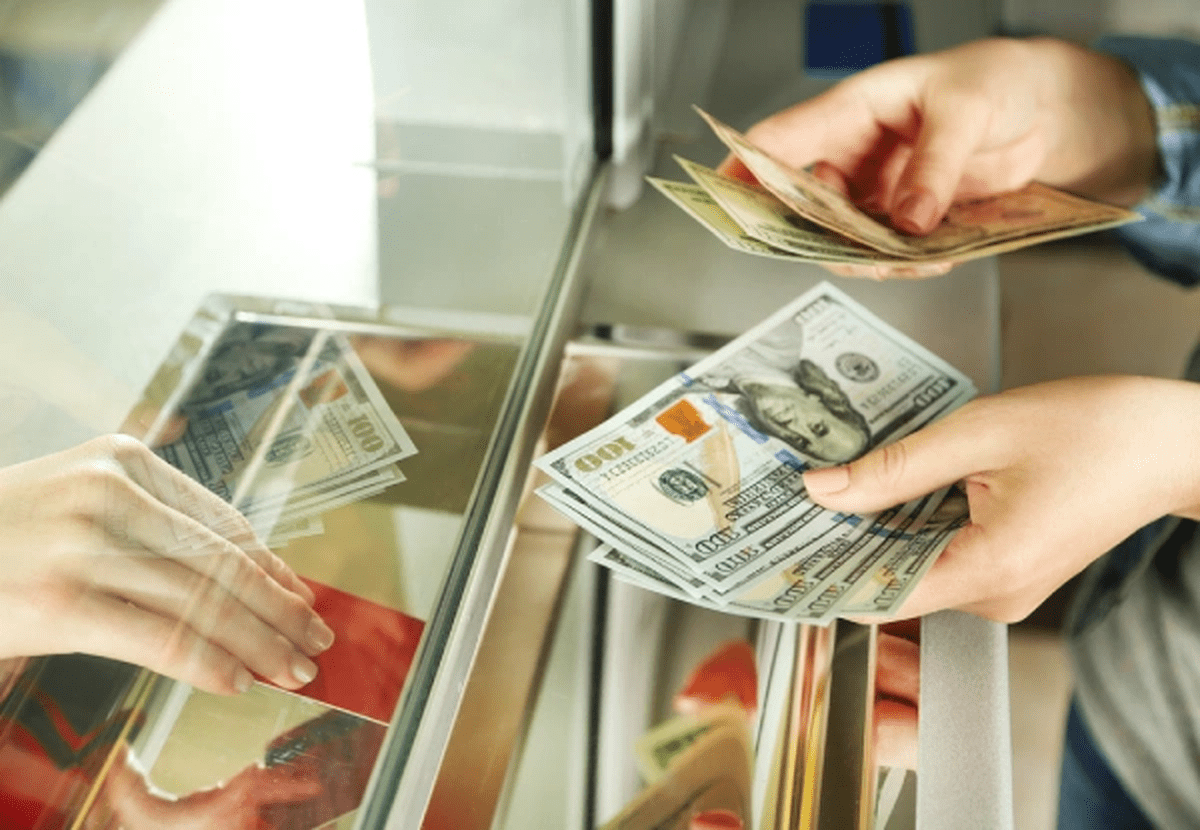 ارز مسافرتی ۱۴۰۴