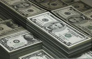 پیش بینی قیمت دلار