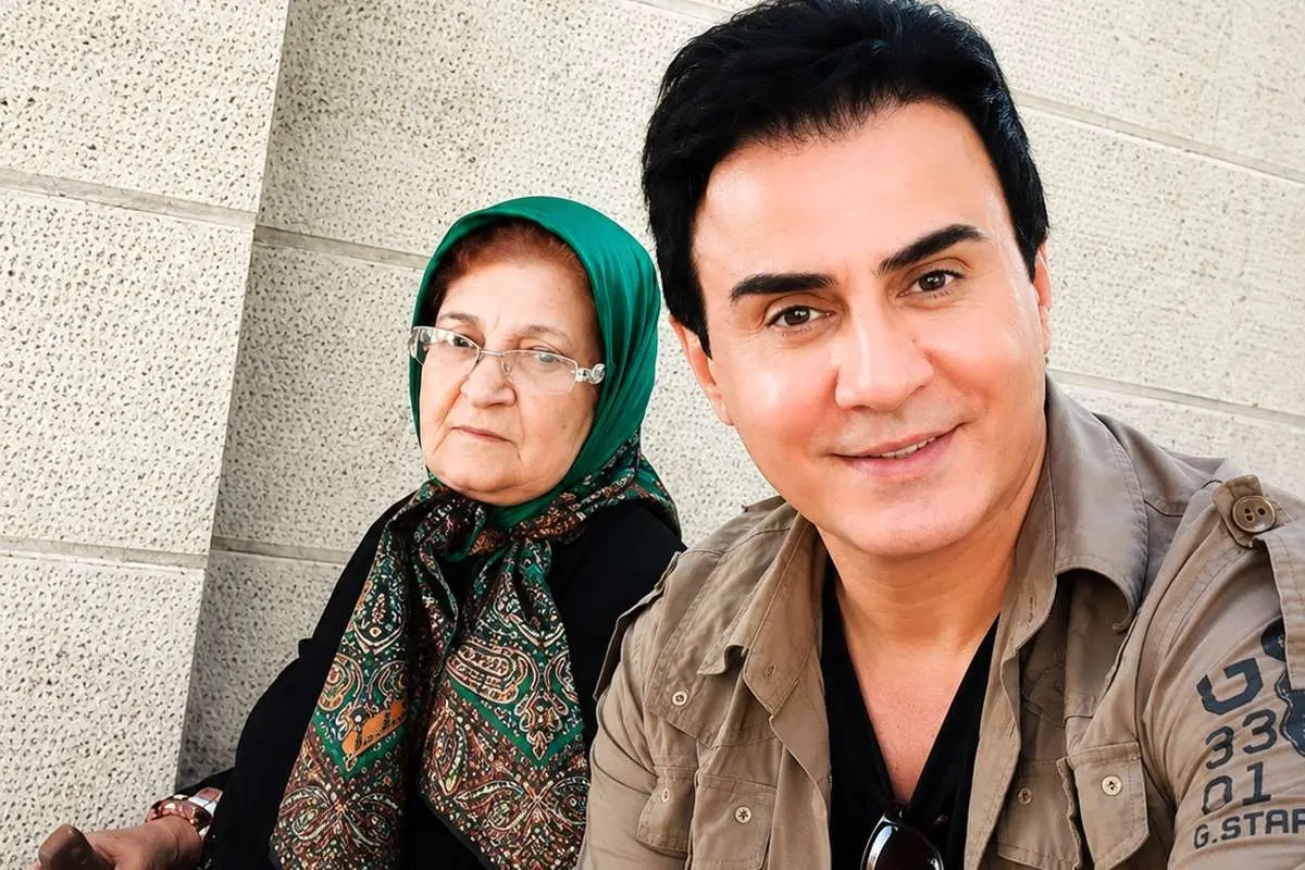 درگذشت مادر عمو پورنگ