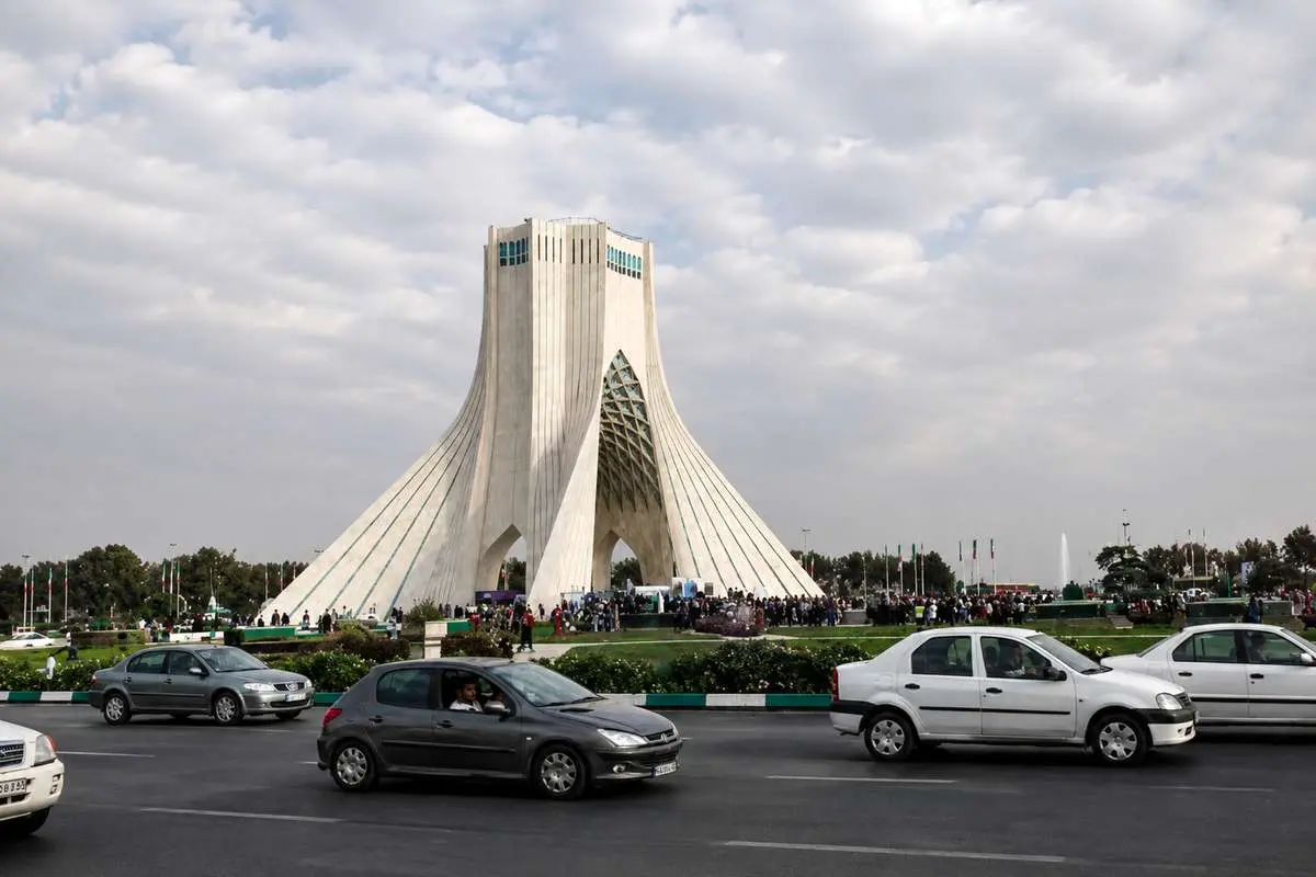 محدودیت ترافیکی میدان آزادی