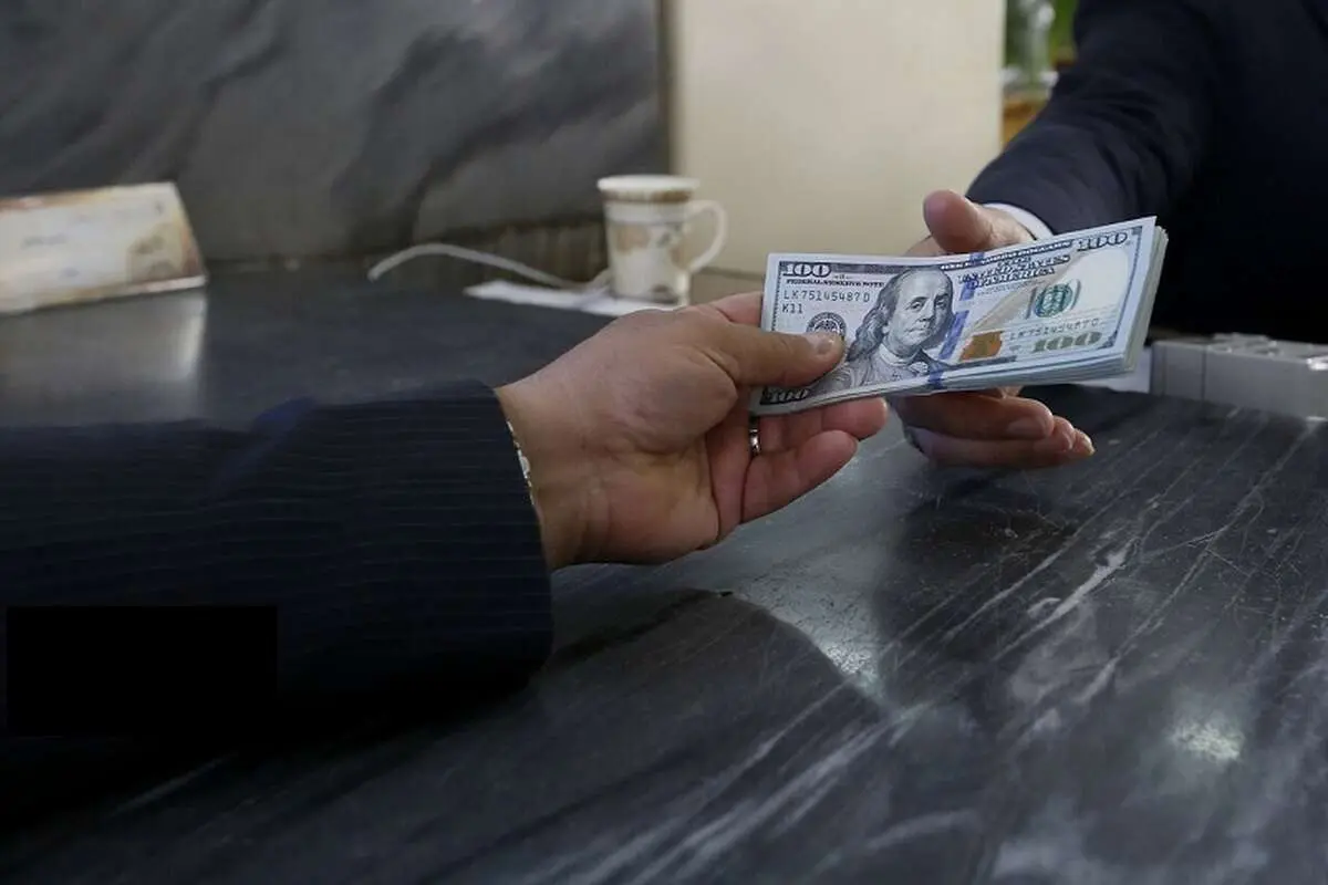 افزایش شکاف نرخ ارز