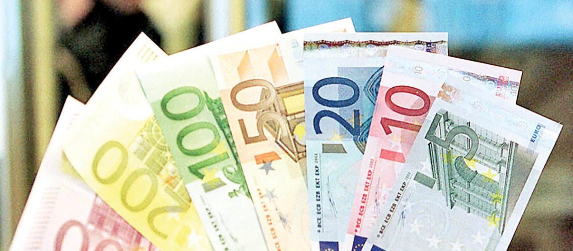 قیمت یورو