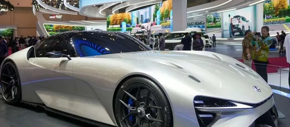 برترین خودرو سازان در ۲۰۲۵