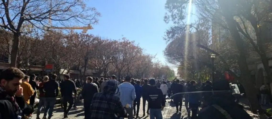 اعتراضات در بازار موبایل