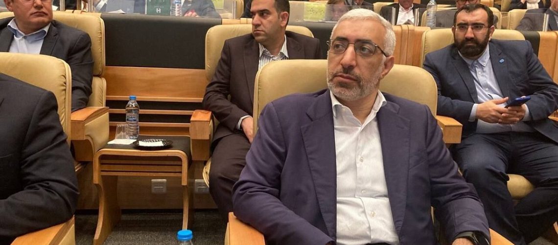 ادامه همکاری بورس با عشقی