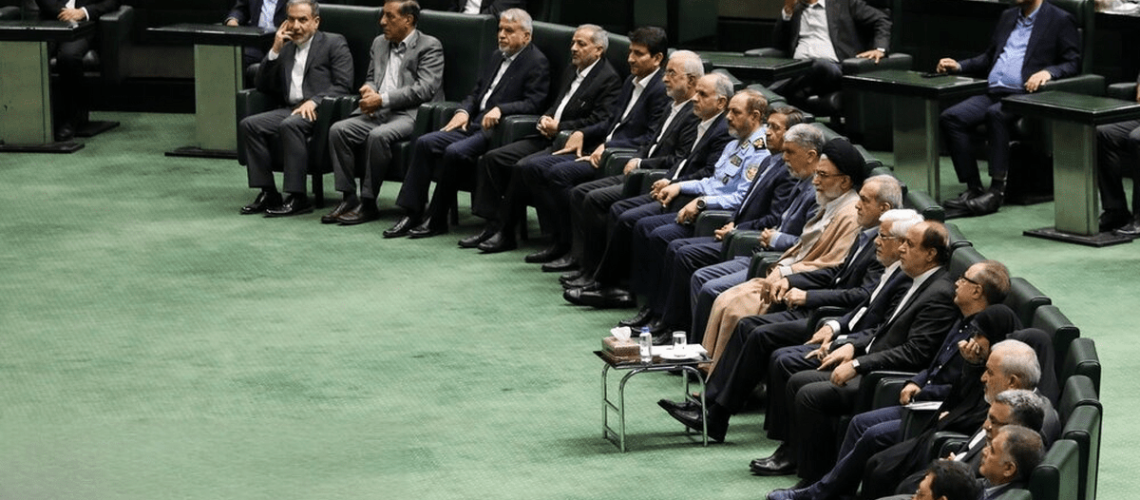 موافقان و مخالفان پزشکیان
