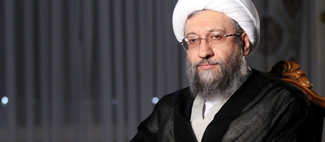 انتقاد لاریجانی از افزایش سن بازنشستگی