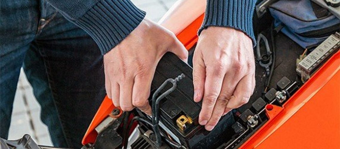 باتری موتور سیکلت ایرانی یا خارجی باتری موتور سیکلت ایرانی یا خارجی