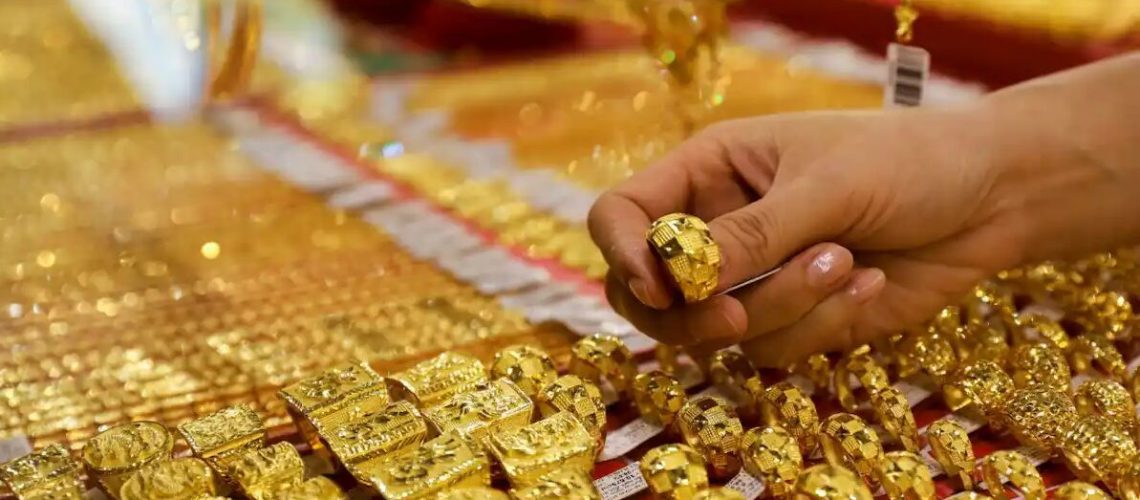 پیش‌ بینی قیمت طلا