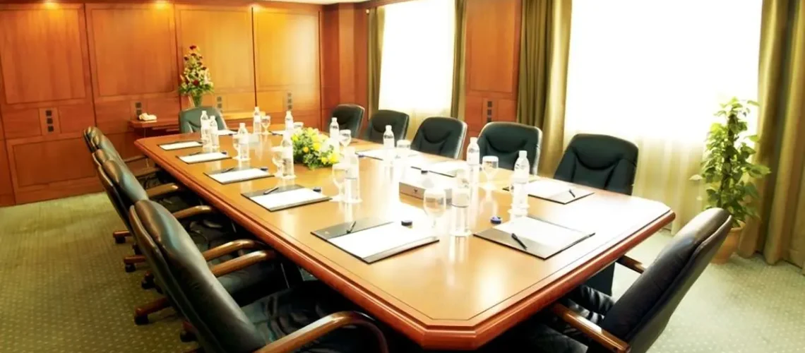 ممنوعیت پذیرایی در جلسات اداری