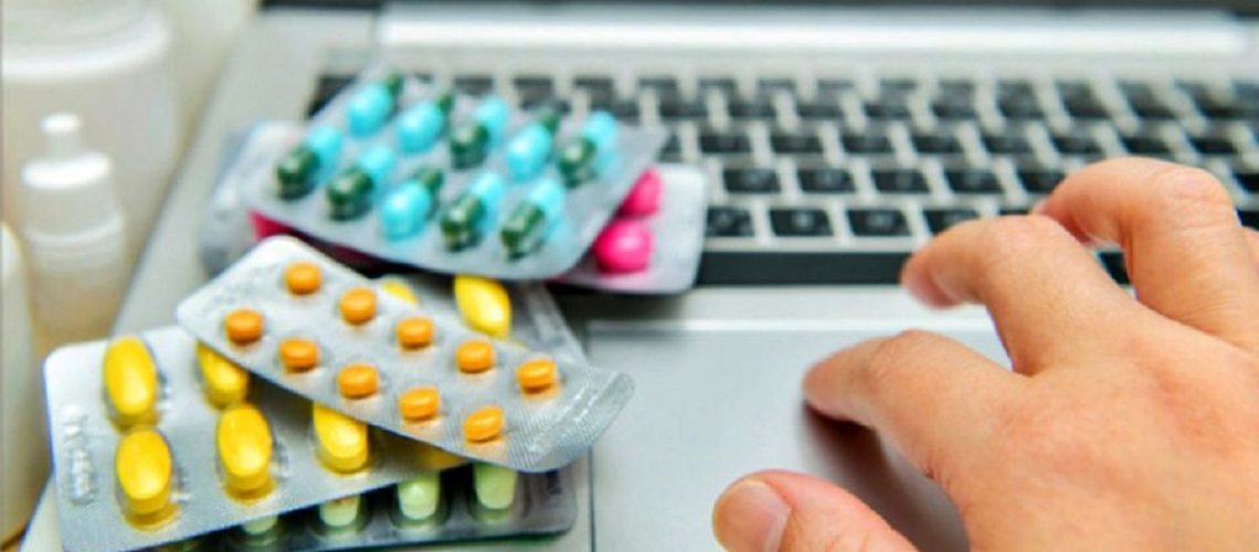 ممنوعیت تبلیغ دارو