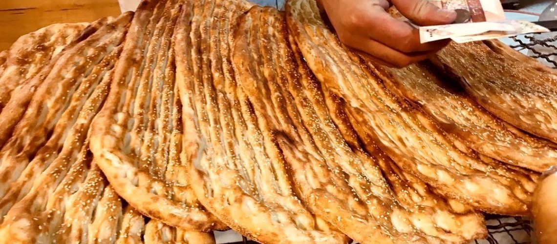 اضافه شدن نان به کالابرگ