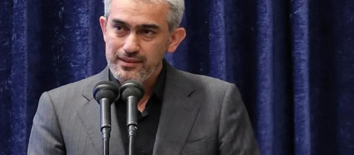 مدنی-زاده-وزیر-اقتصاد-ak87438 (1)