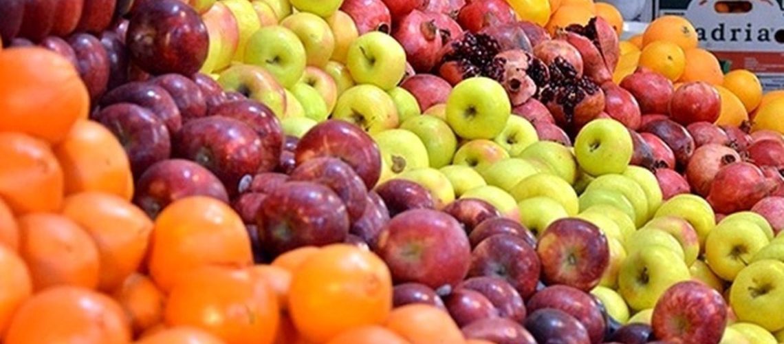 عرضه میوه شب عید