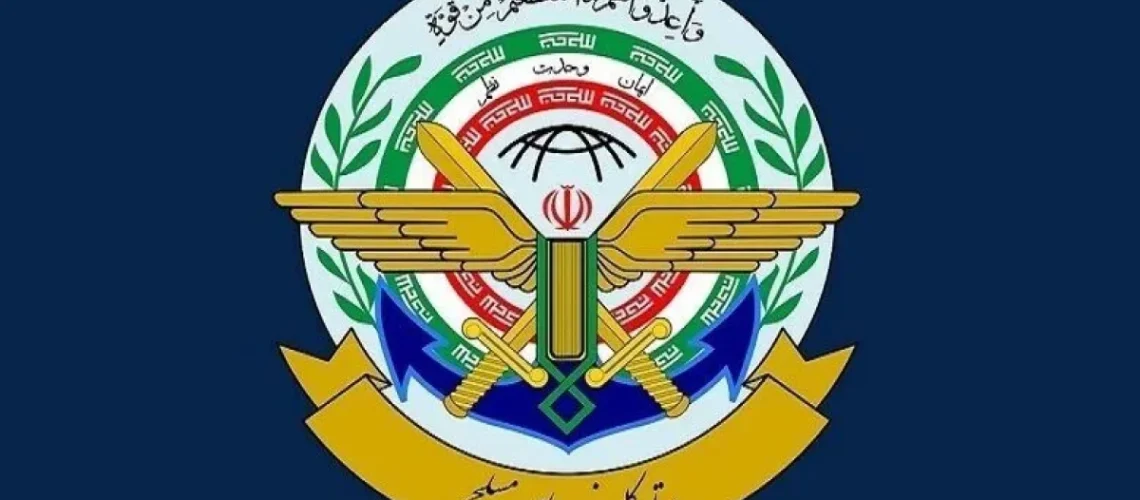 هشدار-قرارگاه-خاتمالانبیاص-به-آمریکای-جنایتکار-درم-ak92112-ak51030-1200x800
